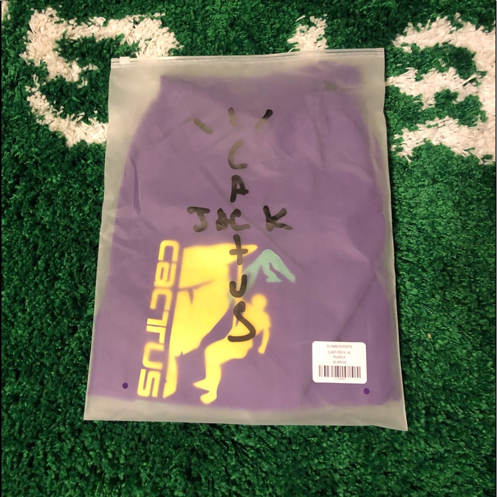 COPY - Travis Scott shorts